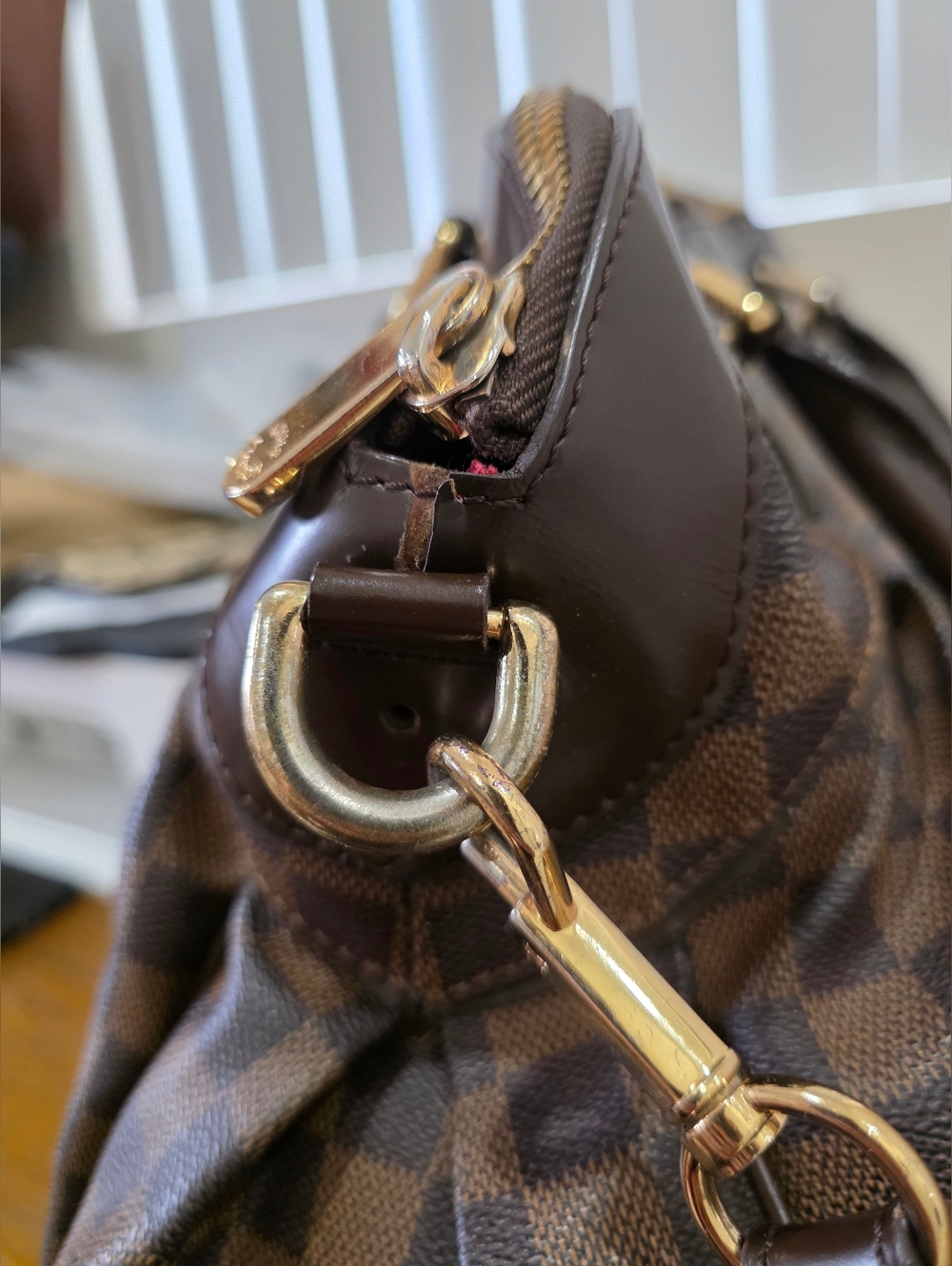 Authentic Louis Vuitton Trevi PM in Damier Ebene . - Picture 8 of 16